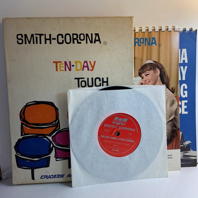 1960s 1961 Smith-Corona Ten Day Touch Typing Course Book For Sale - Image 5 of 8