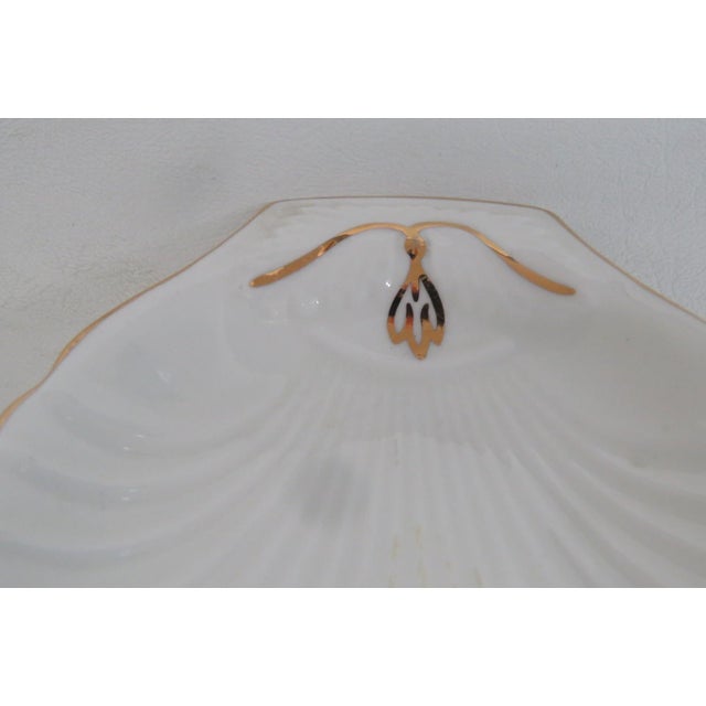 White Foley Fine Bone China Pair of 2 Shell Shaped Dishes Gold Trim Butter Pats 4856b For Sale - Image 8 of 14