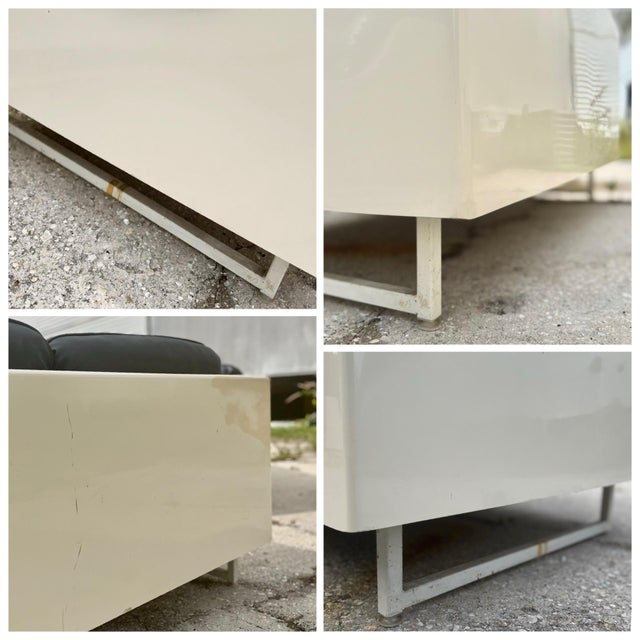 Mid Century Modern Sofa Set in Fiberglass With Black Tufted Cushions | Homecrest Style c.1960s For Sale - Image 17 of 18