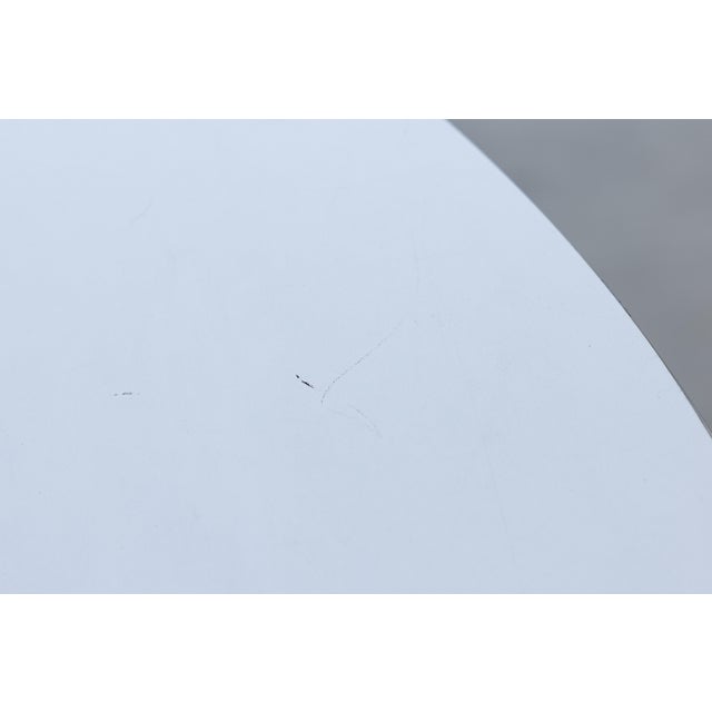 White Andrew Belschner for Gf Business Equipment 710 Round Chrome Dining Table, 1975 For Sale - Image 8 of 10