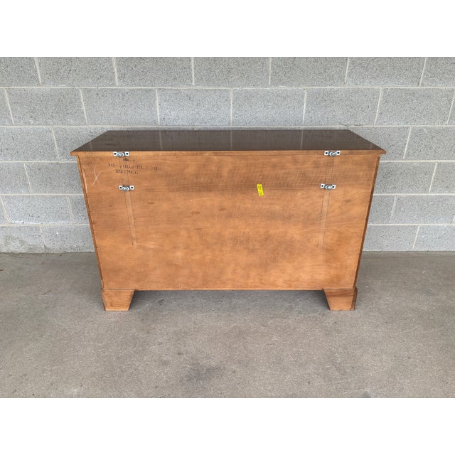 Ethan Allen 1776 Collection 6 Drawer Maple Double Dresser & Mirror For Sale - Image 9 of 10