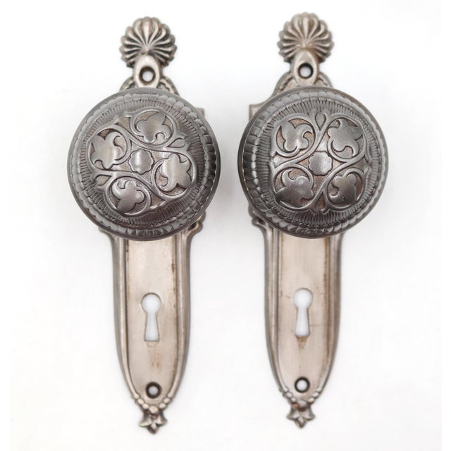 Traditional Mid 20th Century Amarat Steel Passage Door Knob Set For Sale - Image 3 of 7