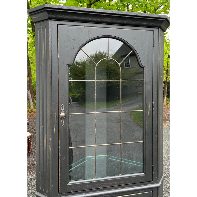 Broyhill Broyhill Attic Heirlooms Corner Cabinet For Sale - Image 4 of 12