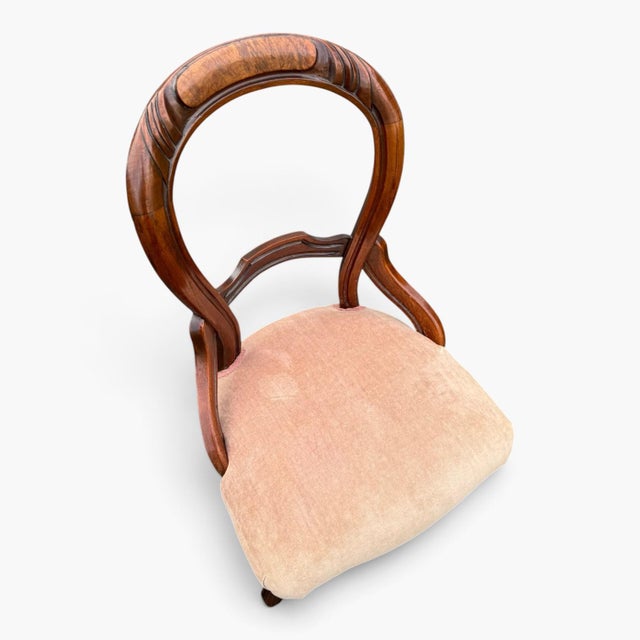 Late 19th Century Victorian Balloon Back Chair • Antique Mahogany Side Chair For Sale - Image 5 of 9