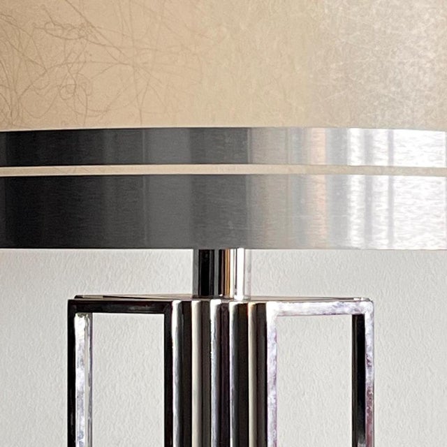 Italian Sculptural Table Lamp in Chromed Metal, 1970s For Sale - Image 4 of 9
