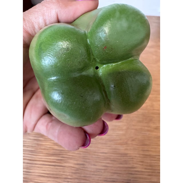 Kelly Green 1993 Mary Kirk Kelly Signed Ceramic Green Bell Pepper Sculpture For Sale - Image 8 of 8
