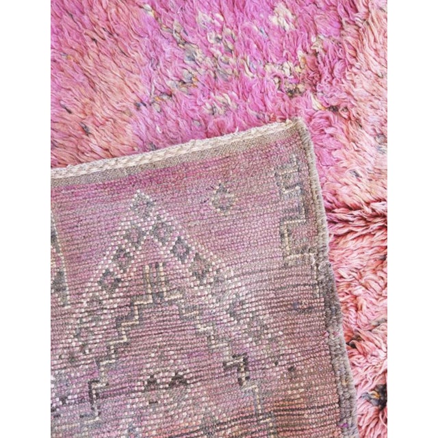 1980s Moroccan Shaggy Wool Rug - 9.7 X 6 Ft For Sale - Image 9 of 9