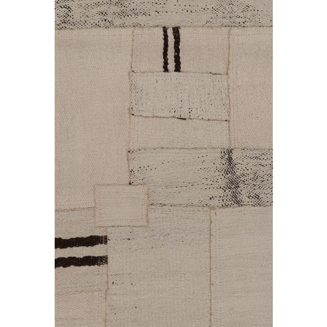 Traditional Vintage Turkish Patchwork Runner in Beige and Neutral Design - Rug & Kilim For Sale - Image 3 of 10