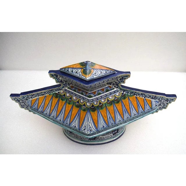 1920s Large Ceramic Renaissance Style Lidded Pot by Paolo Zoli Faenza, 1920s For Sale - Image 5 of 13