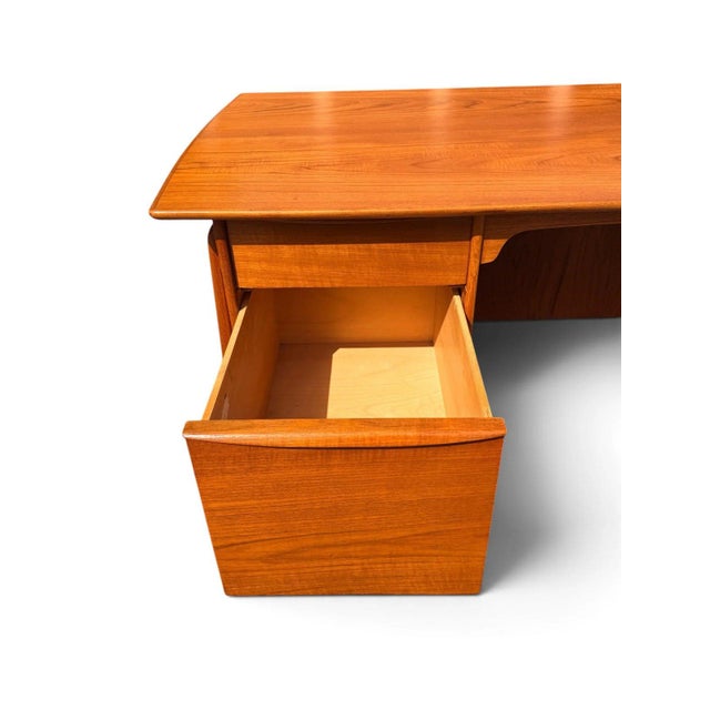 Svend Aage Madsen Executive Teak Desk | Sigurd Hansens Møbelfabrik | Made in Denmark | C. 1960s For Sale - Image 9 of 15