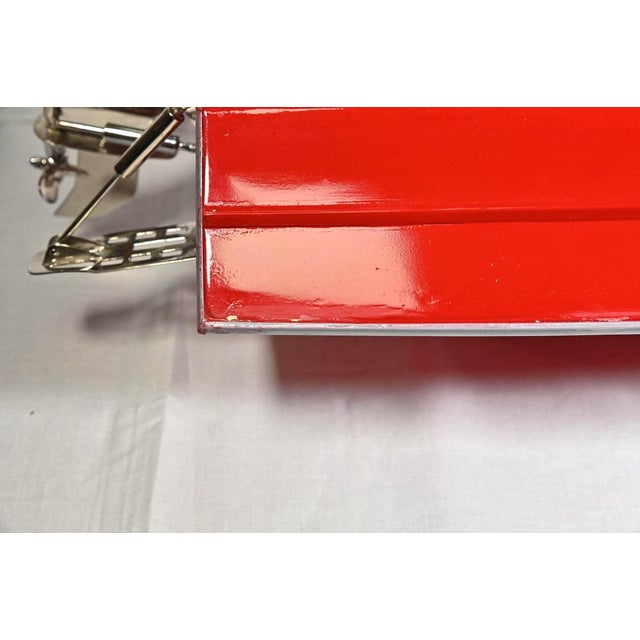 Vintage Ferrari Freccia Rossa Speed Motorboat Model in Mahogany For Sale - Image 4 of 8