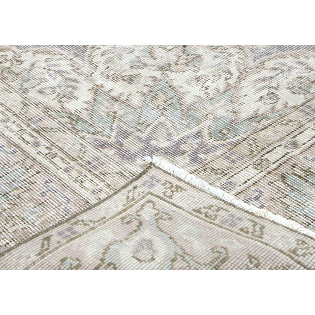 1960s Turkish Oushak Rug For Sale - Image 4 of 6