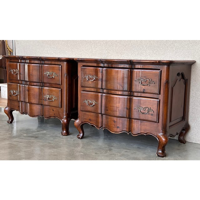 Pair of Italian Baroque Burled Walnut Chests of Nightstands For Sale - Image 4 of 12