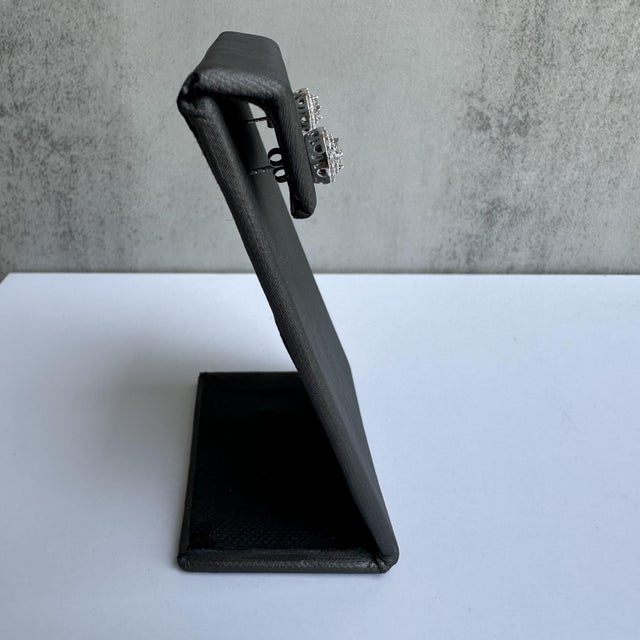 Contemporary 10kt White Gold Diamond Halo Stud Earrings - 0.50ctw Gh Si2-I1 Diamonds, New, A Pair For Sale - Image 3 of 5