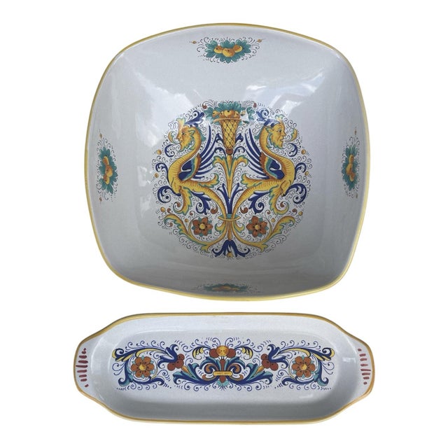 Beautiful vintage Deruta Raffaellesco serving set in excellent condition, used only for home staging. This hand-painted...