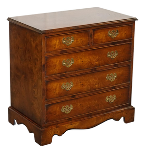 Georgian Style Chest of Drawers in Elm