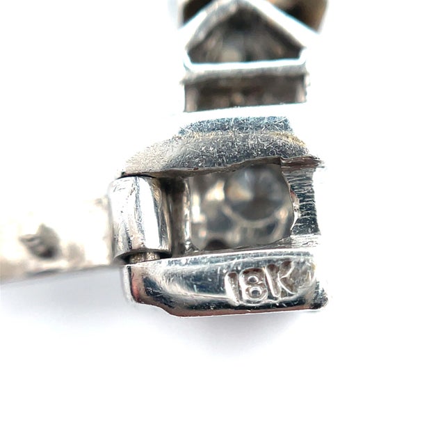 18k White Gold Tennis Bracelet With 5.3ct Mixed-Cut Diamonds 3 Dimensional For Sale - Image 9 of 9