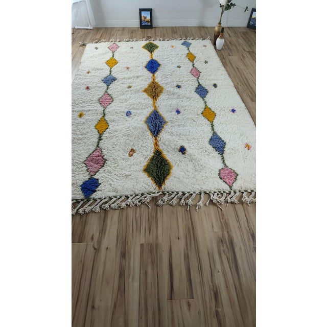 Moroccan Azilal Ivory Diamond Multicolor Wool Moroccan Rug For Sale - Image 3 of 11