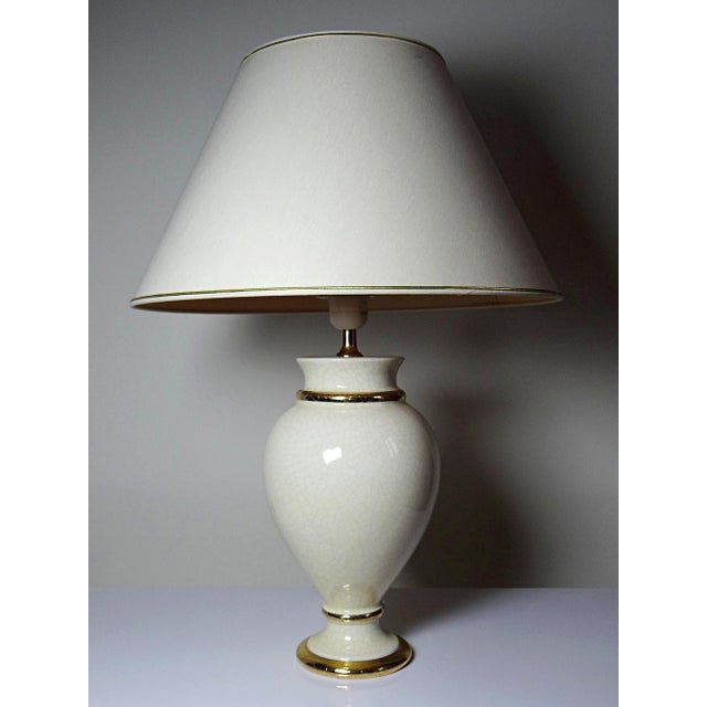 1990s Crackle-Glazed Ivory and Gold Earthenware Lamp attributed to Le Dauphin, 1980s-1990s For Sale - Image 5 of 14