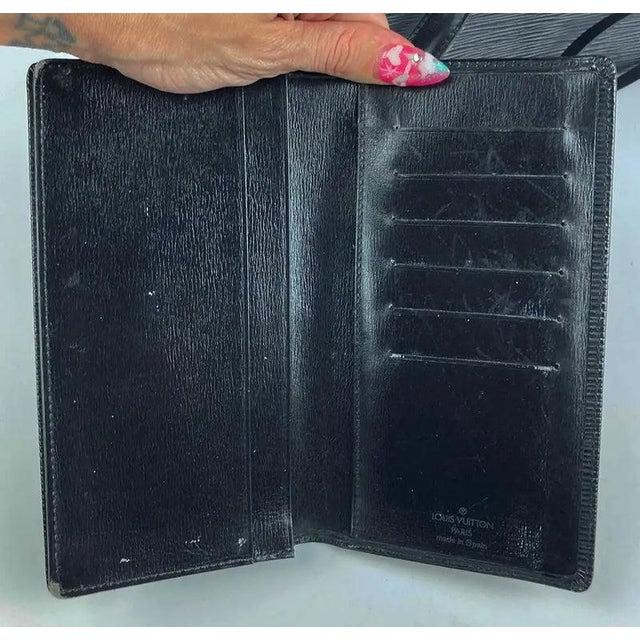 Late 20th Century Louis vuitton Black Epi St. Jacques Tote with Wallets and Pochette For Sale In Philadelphia - Image 6 of 9