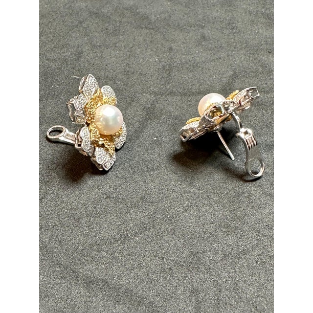 Diamond South Sea Pearl Platinum Large Flower Clip on Earrings, Two Tone For Sale In New York - Image 6 of 8