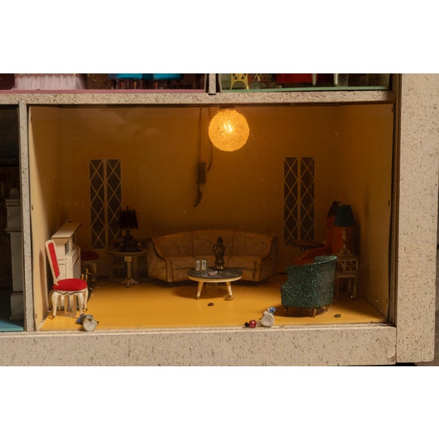 1960s Petite Princess Lighted Store Display For Sale - Image 10 of 10