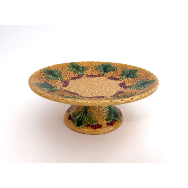 Traditional 1940s Majolica Pottery Taza / Cake Stand For Sale - Image 3 of 7