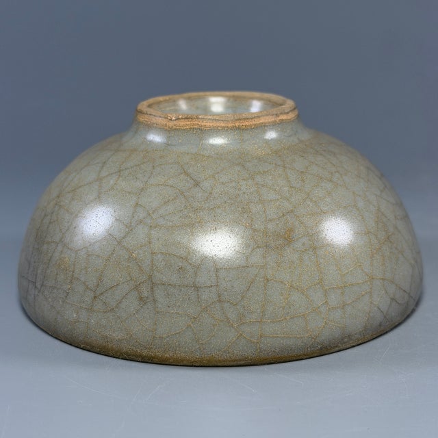 15th Century & Earlier Antique Chinese Celadon Crackle‑Glaze Bowl, Collectible Antique For Sale - Image 5 of 7