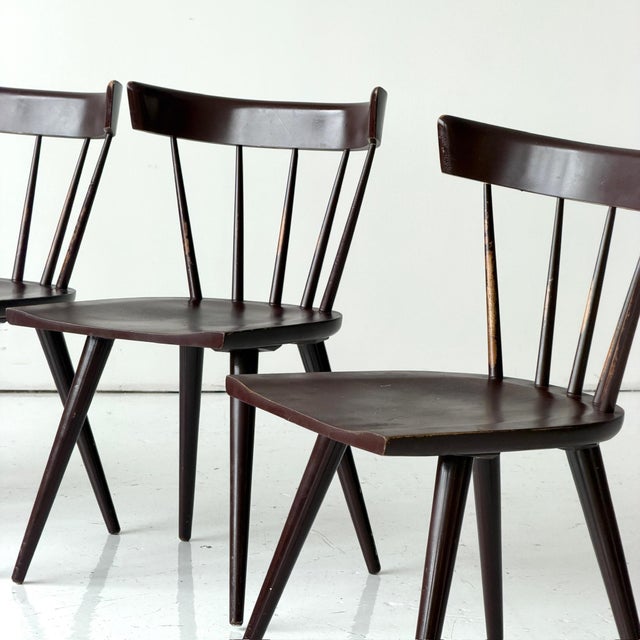 c. 1950s. USA. Price is for the set. Contact us if you’d like to purchase a single item. Painted spindle back dining...