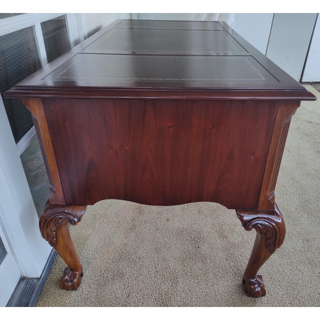 Wood 1980s Hekman Writing Desk For Sale - Image 7 of 13