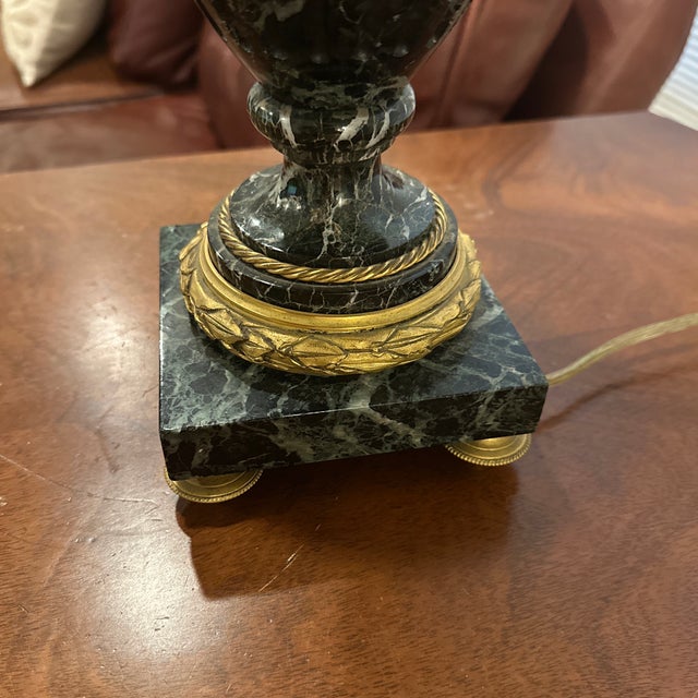 Antique French Louis XVI Style Table Lamp Made of Green Marble and Gilt Bronze For Sale In Washington DC - Image 6 of 8