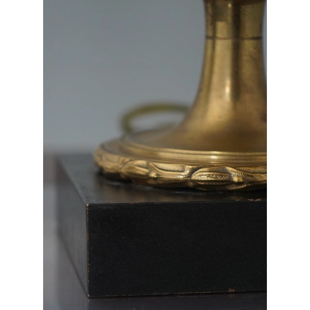 Traditional Maitland Smith Bronze & Brass Regency Urn Table Lamp For Sale - Image 3 of 10
