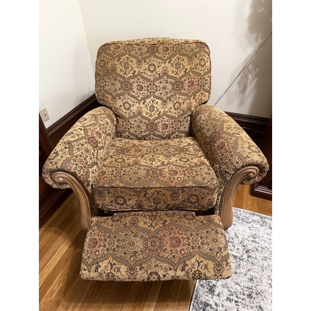 Traditional Bradington Young Tapestry Recliner For Sale - Image 3 of 12