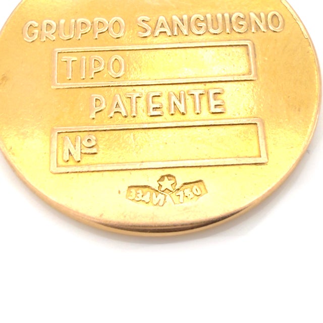 Late 20th Century Vintage 1970s Italian 18k Saint Christopher Medical Medallion, Pendant For Sale - Image 5 of 8