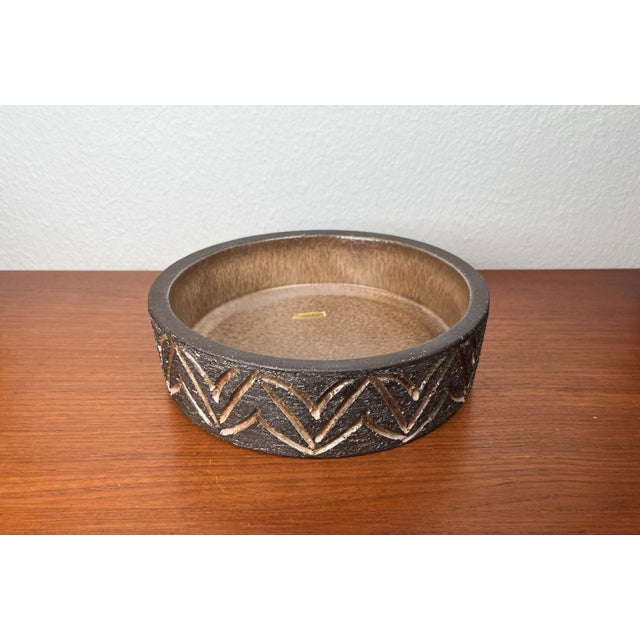 Mid-Century Modern Large Mid-Century Modern Danish Studio Pottery Bowl from Lovemose, 1960s For Sale - Image 3 of 18