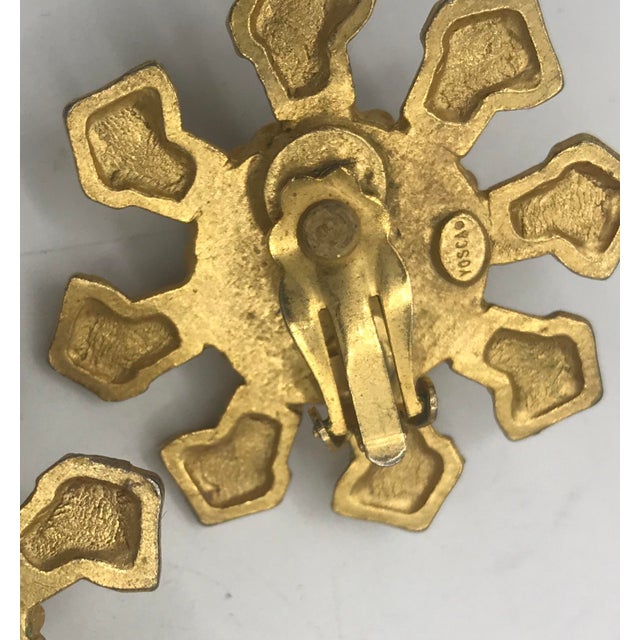 This is part of Chairish’s Costume Jewelry assortment. Gerard Yosca had a storied career among fashion and jewelry elite...