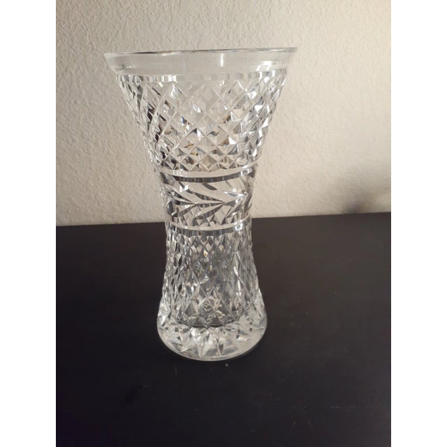 Glass 1980s Etched Waterford Lismore Diamond Cut Crystal Clear Vase For Sale - Image 7 of 7