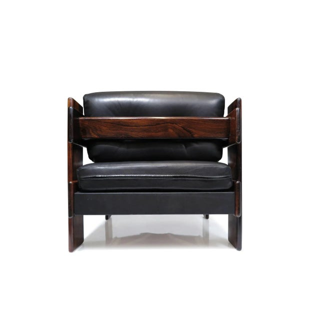 Black Casulo Brazilian Modern Rosewood Lounge Chair in Black Leather For Sale - Image 8 of 10