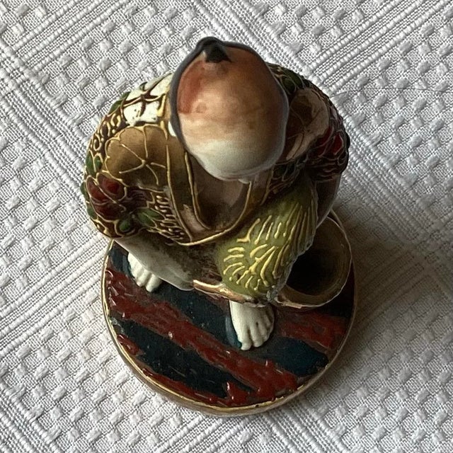 Gold Antique Japanese Satsuma Porcelain Figurine – Hand-Painted & Marked For Sale - Image 8 of 9