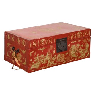 Chinese Red Lacquered Blanket Chest with Gilt Motifs & Guardian Lions For Sale