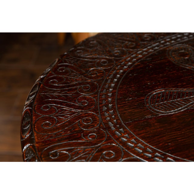 English 1850s Oak Gate Leg Oval Table with Carved Decor and Barley Twist Base For Sale - Image 11 of 12