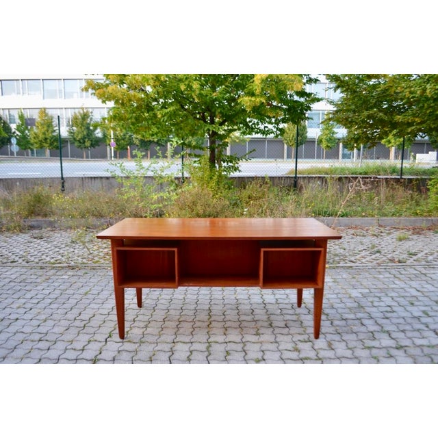 Danish Modern Desk in Teak by Henning Jorgensen for Fredericia Mobelfabrik, 1960 For Sale - Image 14 of 18