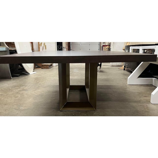 Baker Kara Mann Milling Road Gray Walnut N Brass Liquid Pedestal Dining