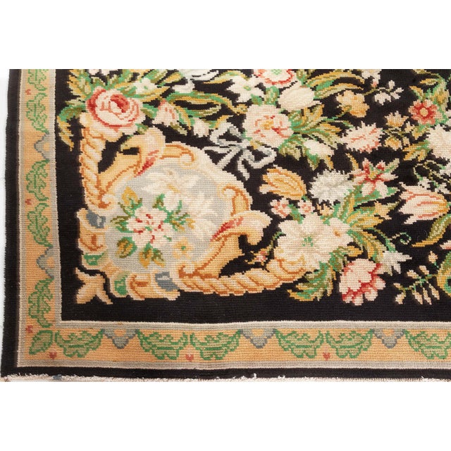 French Elegant 1920s French Savonnerie Rug For Sale - Image 3 of 7
