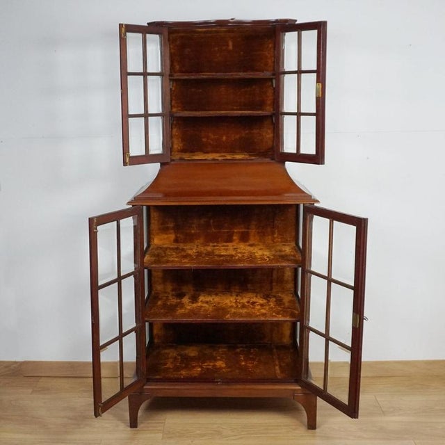 An early 20th century glass fronted display cabinet. Solid mahogany throughout. Felt lined interior. DImensions: H 170cm W...