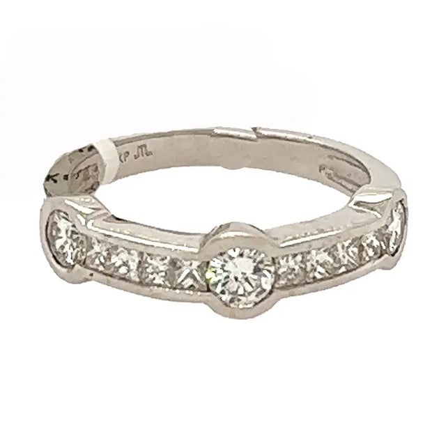 18k White gold diamond band with 0.89 carats of round diamonds. 2.45 grams