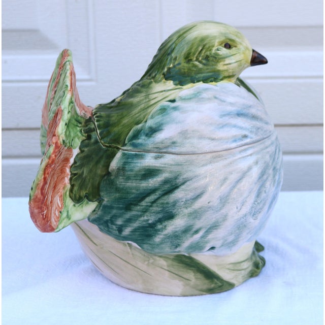 Enhance your tabletop with this beautiful figurative Vietri hand-painted lettuce bird Italian soup tureen. Crafted from...