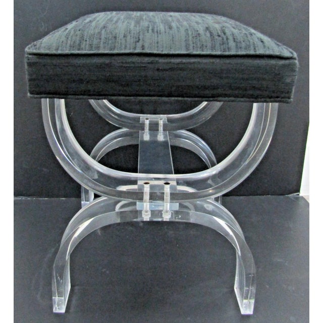 Vintage Lucite and Black Upholstery Thick Curved Legs X-Style Vanity Stool For Sale - Image 4 of 10