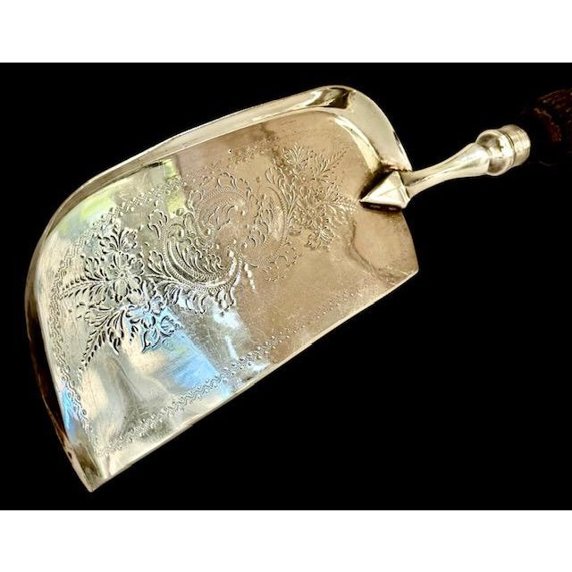 Antique Harrison Fisher & Co English Silver-Plated Crumb Scoop For Sale - Image 4 of 7