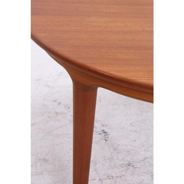 Vintage Danish Extendable Dining Table in Teak by Johannes Andersen, 1960s For Sale - Image 12 of 16